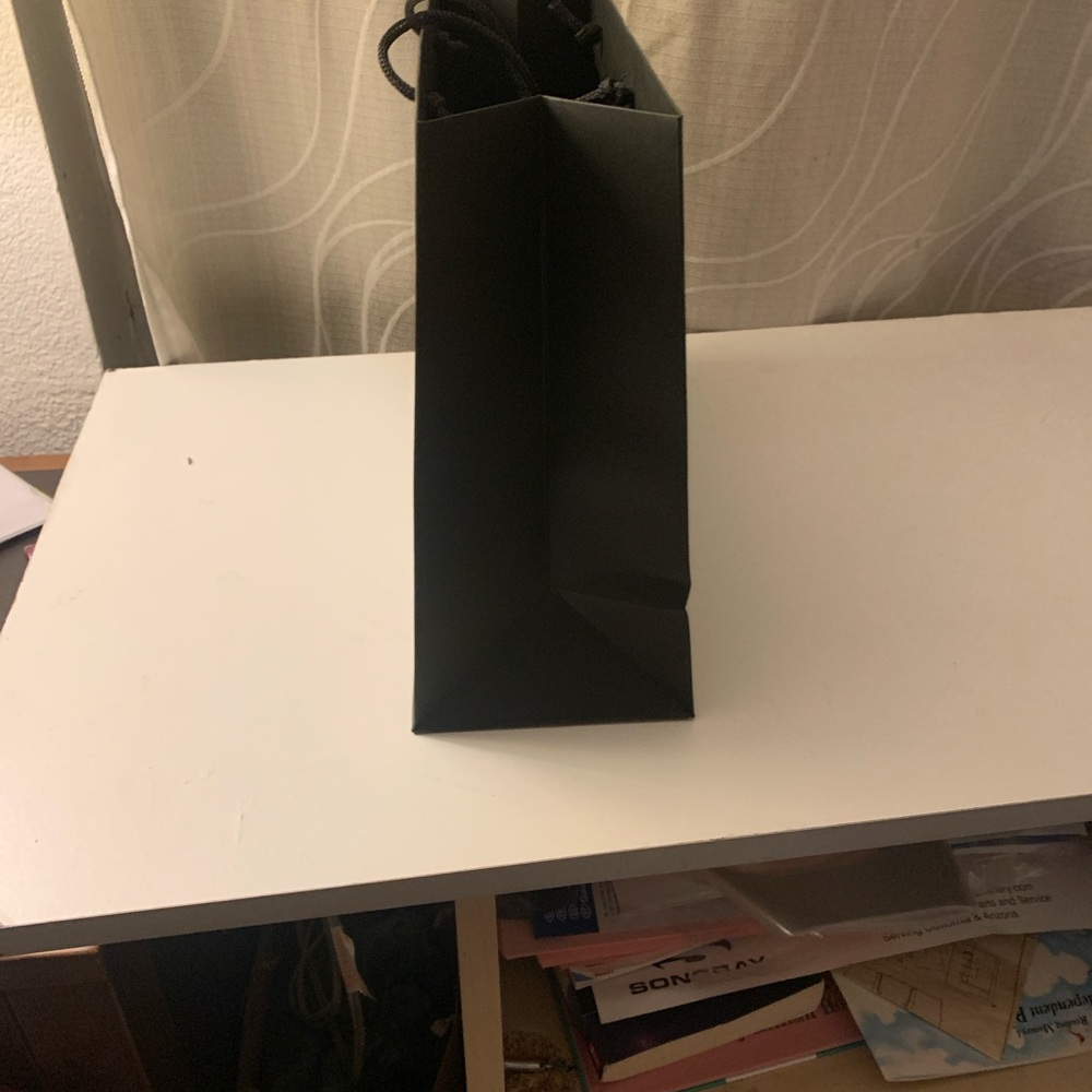 A/X Armani Exchange Men's Black Shopping Bag - Picture 3 of 12